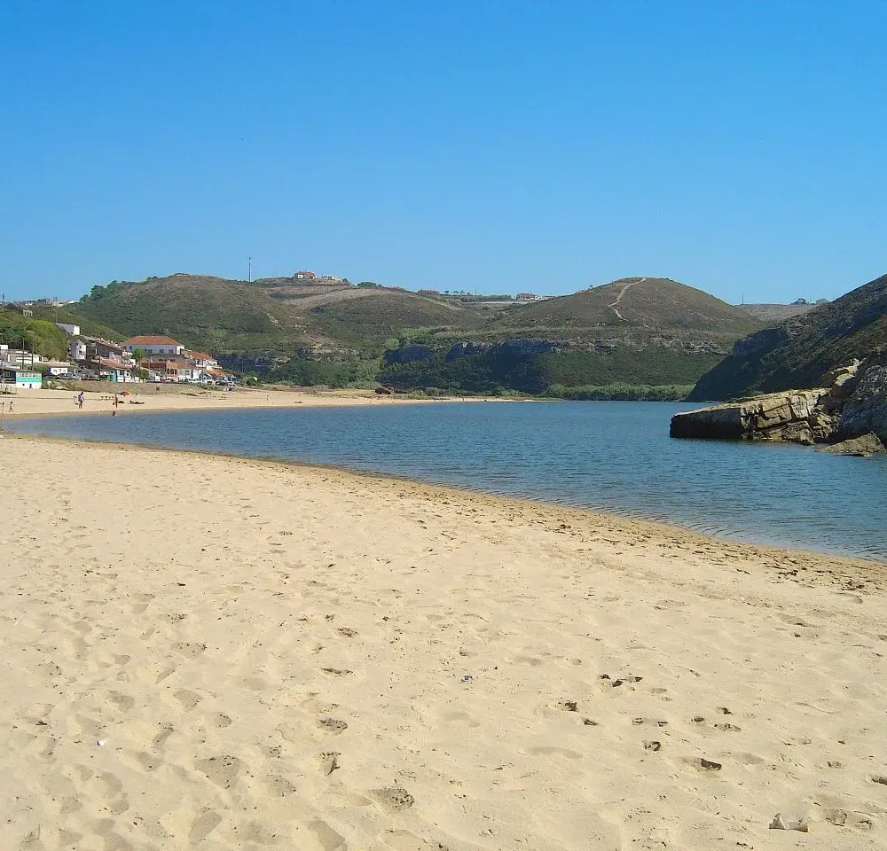 Foz do Lizandro, Beach break with rivermouth sandbars, Ericeira