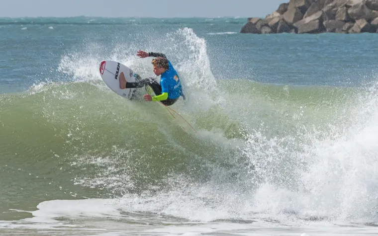Ericeira o Peniche: ¿qué viaje de surf es el tuyo?