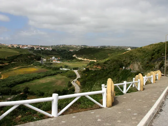 Ribeira d'Ilhas, Point break de derecha, largo, Ericeira
